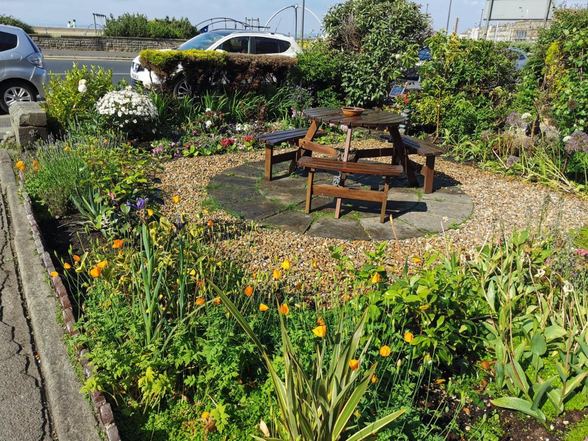 Westleigh Bed and Breakfast Morecambe Exterior foto